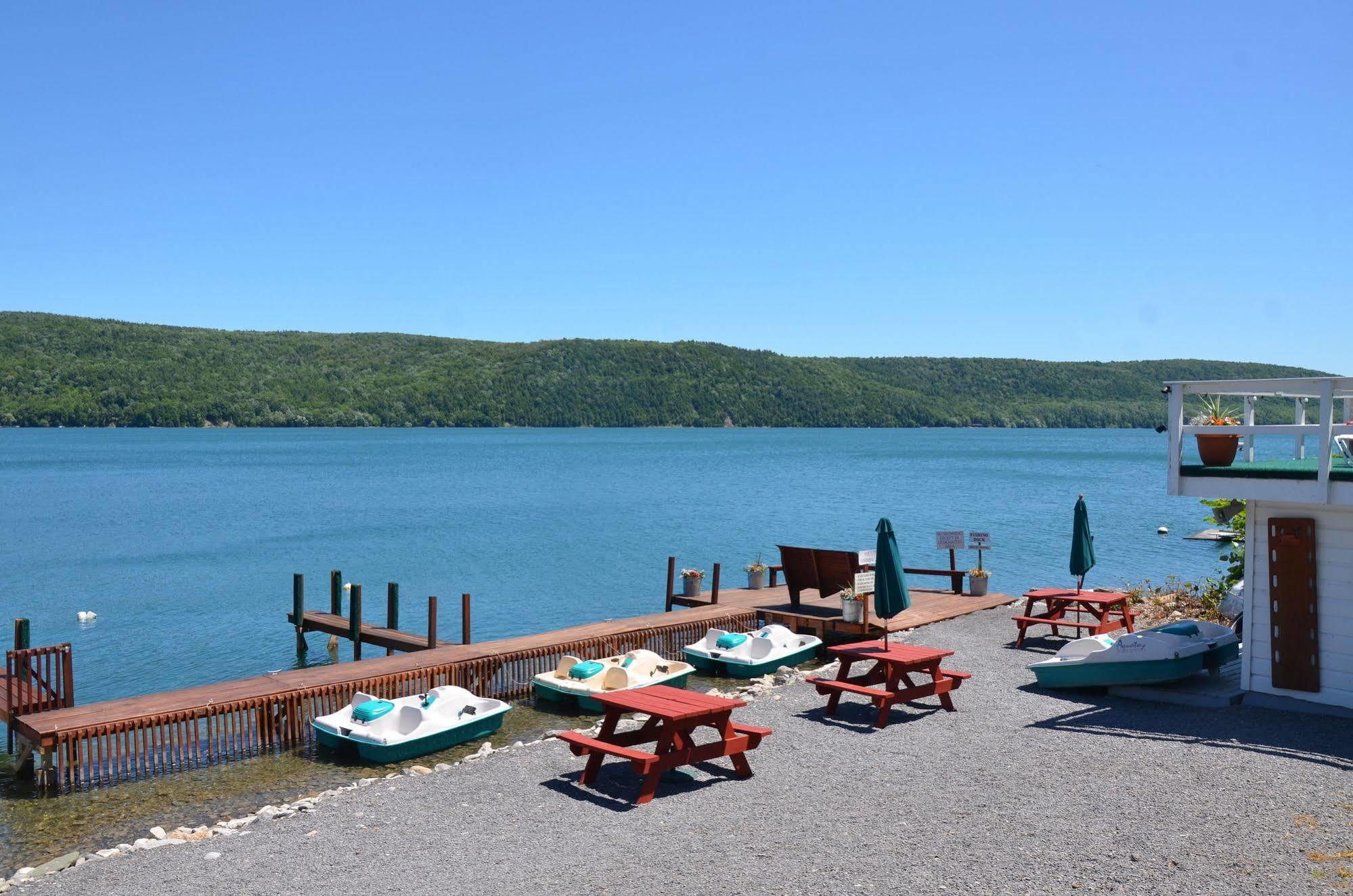 Lake View Motel Cooperstown Exterior photo